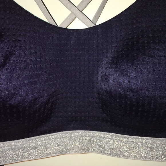 Bralette - Picture 2 of 4